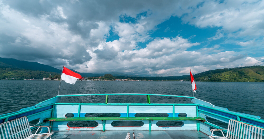 4D3N Halfboard Medan Lake Toba Parapat Tour (Min 14)