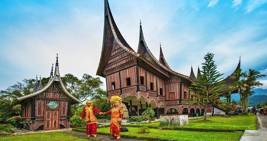 3D2N Halfboard Padang Bukit Tinggi (Min 6)